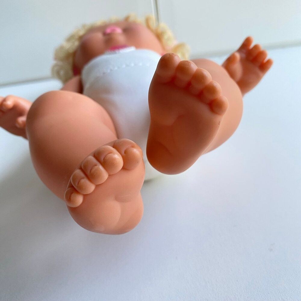 Baby Sparkles Mattel Doll Vintage 1989 lights up Twinkles 14" tall Works 9V - Picture 6 of 10